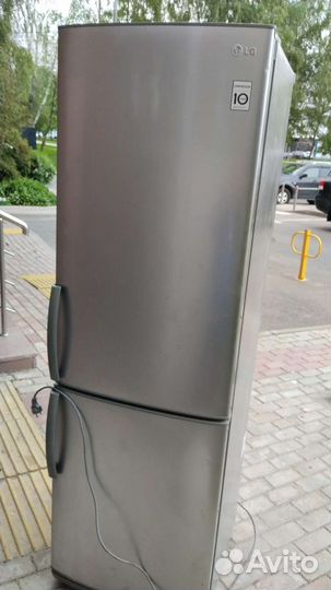 Холодильник LG