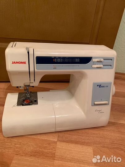 Швейная машина Janome бу