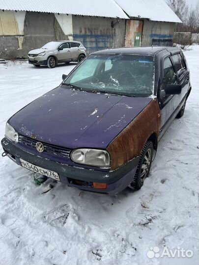 Разбор на запчасти Volkswagen Golf 3 mk3