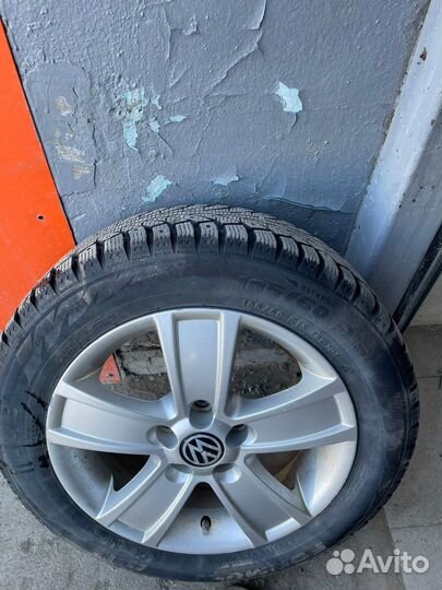 Pirelli Formula Ice 185/60 R15