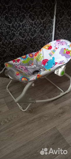 Шезлонг детский