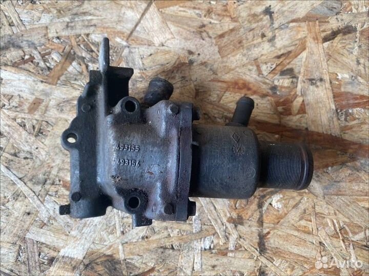 Корпус термостата Renault Logan