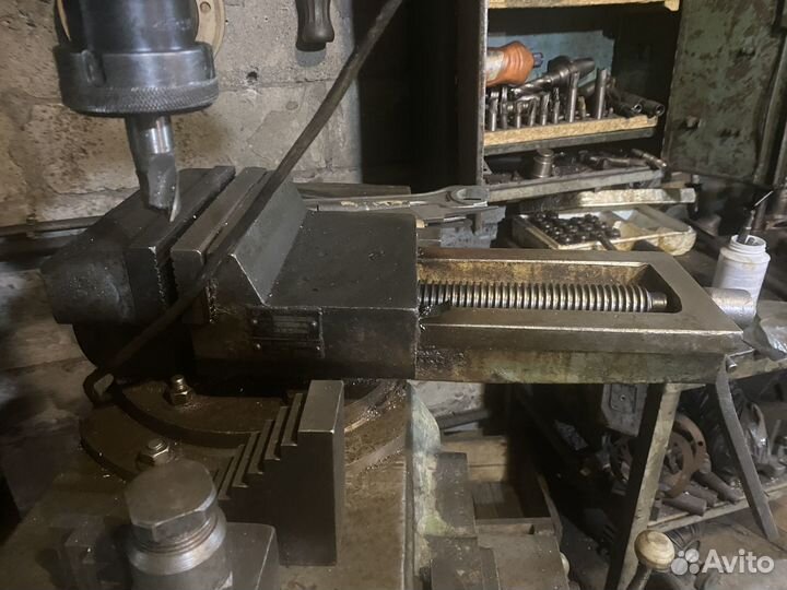 6Р11 Станок вертикальный консольно-фрезерный