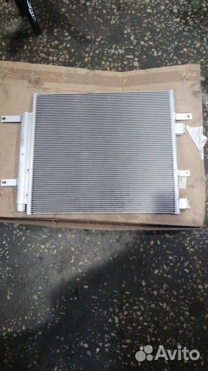 Радиатор кондиционер J100