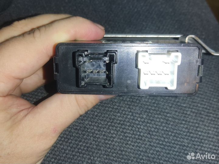 Блок управления задним дворником Santa Fe