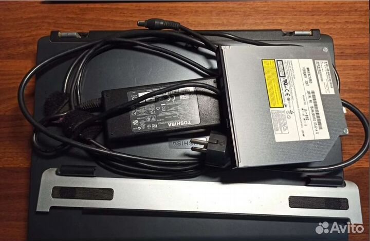 Ноутбук Toshiba Satellite A 100-011 на запчасти