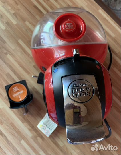 Кофеварка Nescafe Dolce Gusto