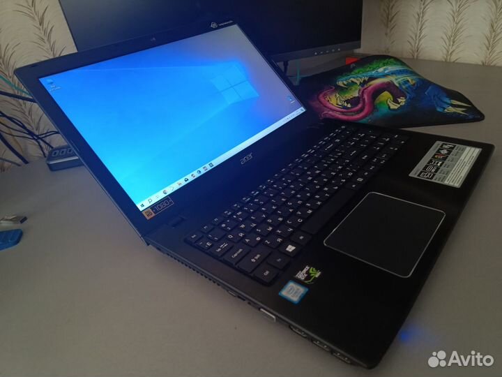 Acer: 15.6 Fhd, i5-7200, Gtx950, 10Ddr4, ssd+hdd