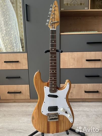 Электро гитара