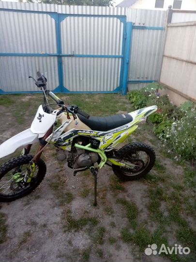 Motoland Apex 125e