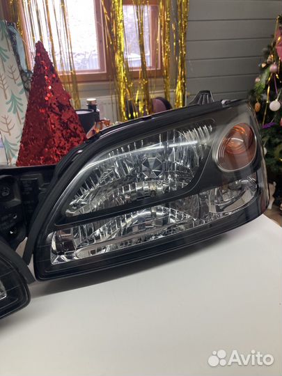 Фары передние Subaru legacy b4, be5