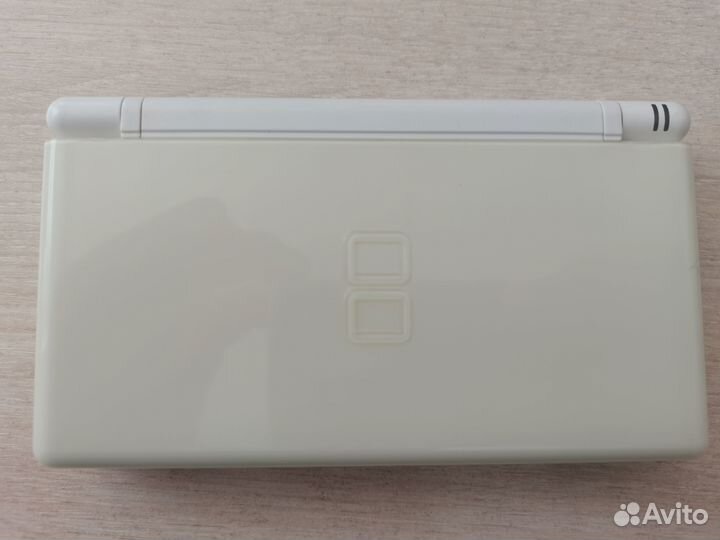 Приставка Nintendo DS lite