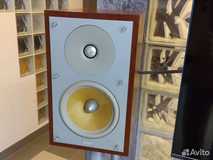 Bowers wilkins CM-2
