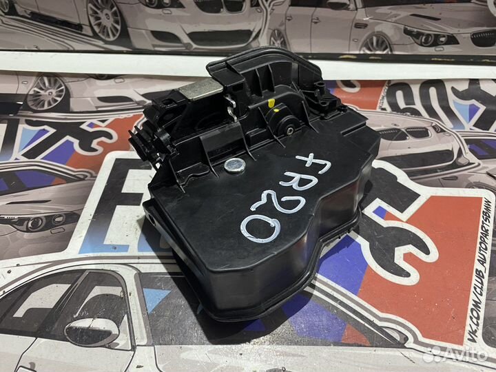 Замок двери передней правой BMW