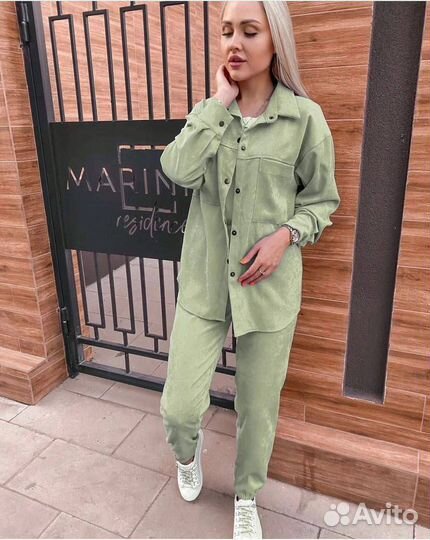 Вельветовый костюм