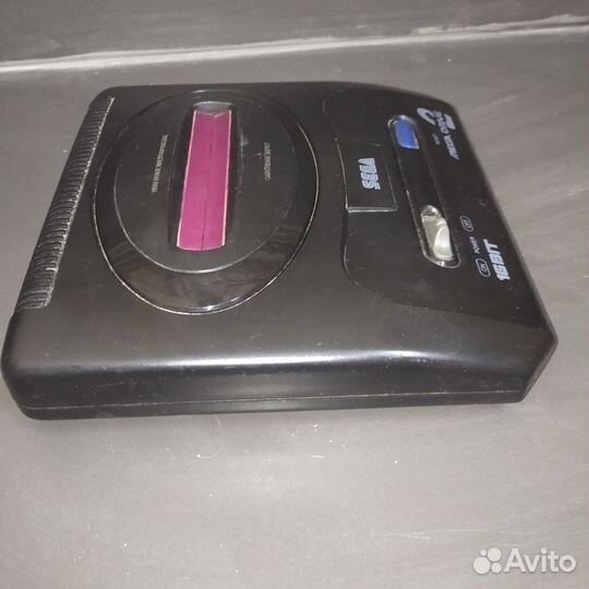 Игровая приставка sega mega drive 2