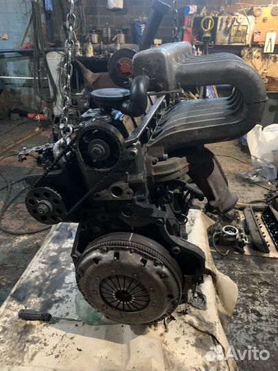 Двигатель на vw transporter 2.4 aab