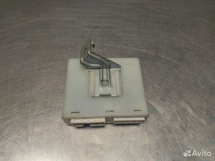 Блок управления памятью сидений Nissan Murano Z50