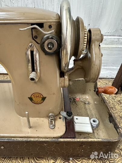 Швейная машинка ретро Подольск