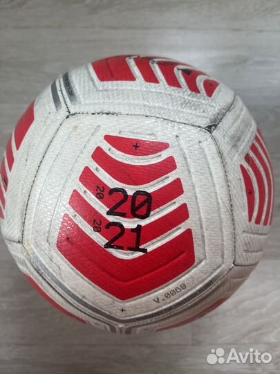 Футбольный мяч размер 5