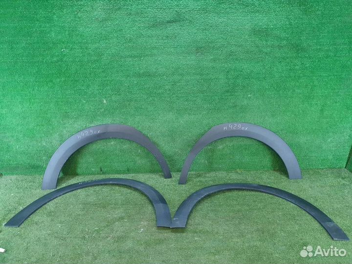 Накладка (кузов наружные) Mercedes-Benz E-Class