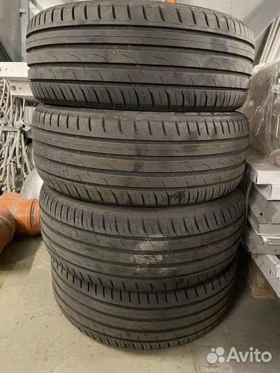 Toyo Proxes CF2 215/55 R17 94V