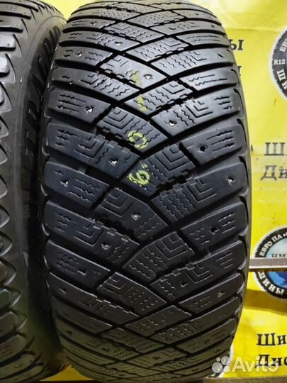 Goodyear Ultragrip Ice Arctic 205/60 R16 92T