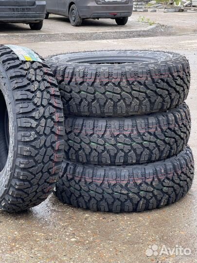 Roadcruza RA3200 M/T 235/75 R15