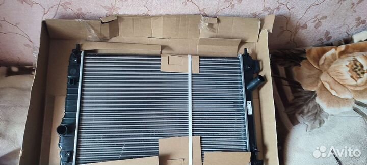 Радиатор на chevrolet aveo т 250