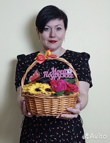 Необычные подарки и букеты