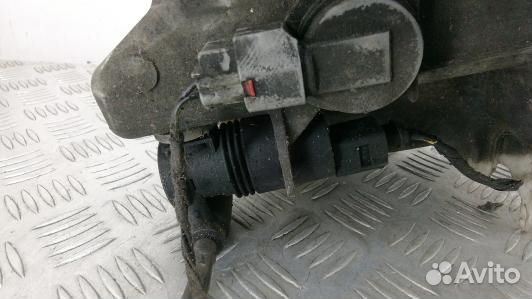 Бачок омывателя land rover freelander 2 (8NI06NL01