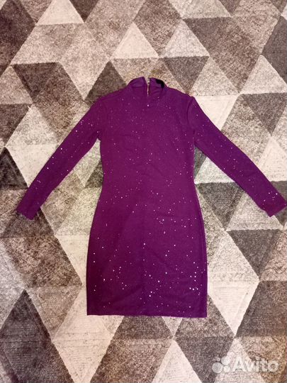 Красивое мини платье 46р