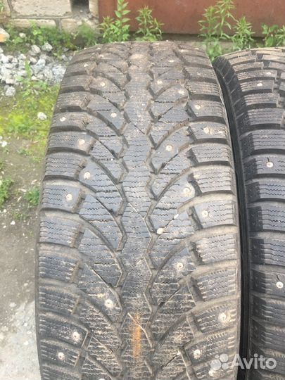 Pirelli Formula Ice 225/65 R17 102T