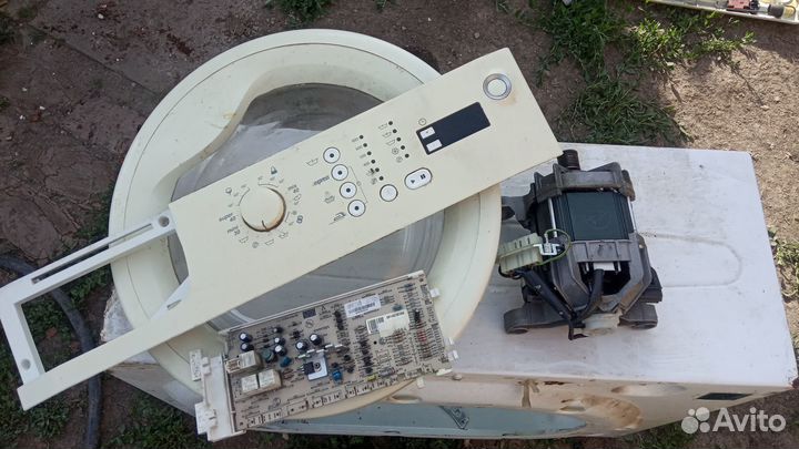 Бак от стиралки веко