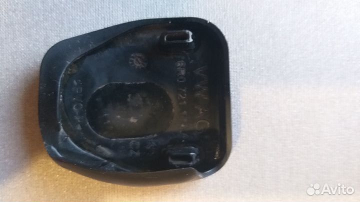 Накладки на педали, фиксатор полки Skoda Rapid