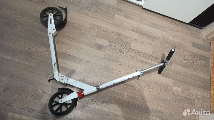 Самокат 200 мм