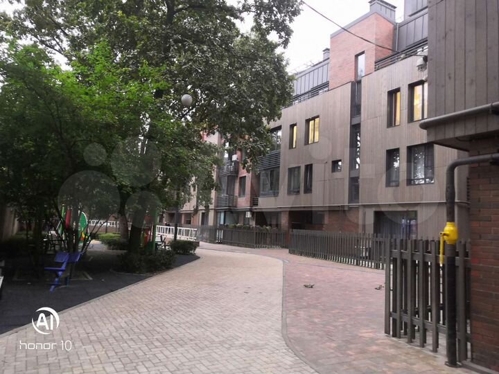 3-к. квартира, 67,3 м², 2/4 эт.