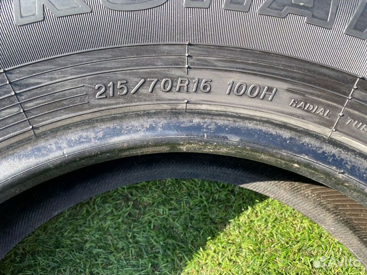 Yokohama Geolandar G033 215/70 R16