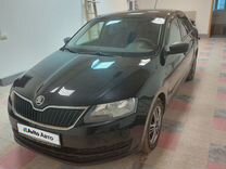 Skoda Rapid 1.6 AT, 2017, 154 800 км, с пробегом, цена 1 150 000 руб.