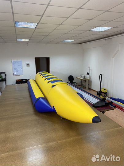 Водный банан