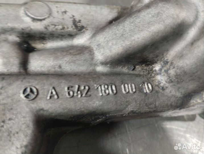 Корпус масляного фильтра Mercedes Ml W164 OM642