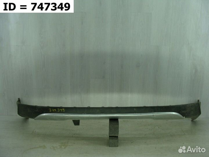 Спойлер заднего бампера Toyota RAV4