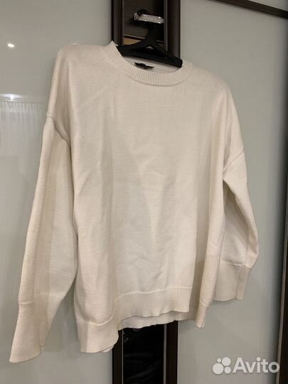 Свитер женский