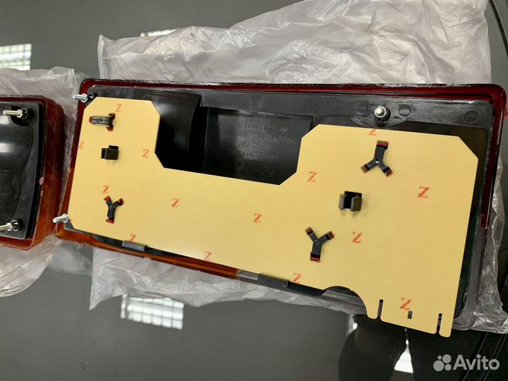 Задние фонари ваз 2107 новые правый / левый