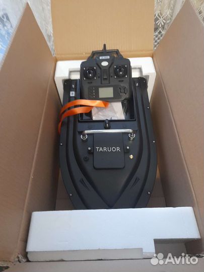 Прикормочный кораблик с gps на 16 точек