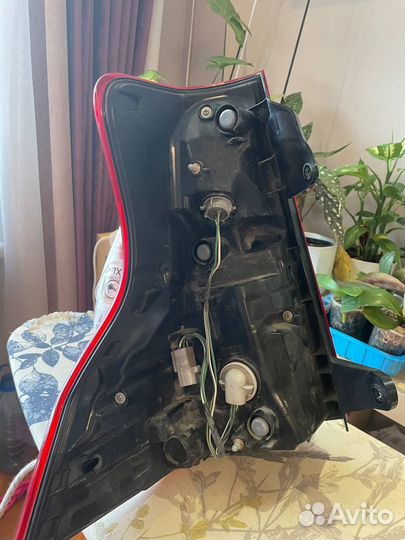 Задний правый фонарь Лексус GX 460