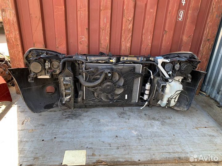 Передняя часть Nissan Qashqai J10 дорест ксенон