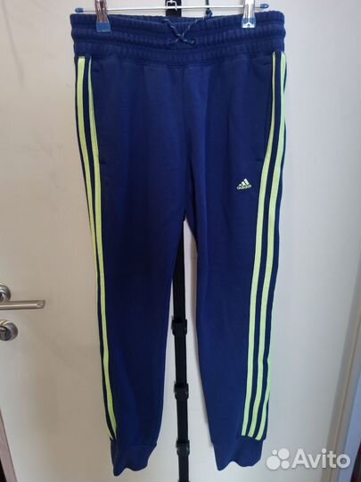 Спортивный костюм adidas, р152