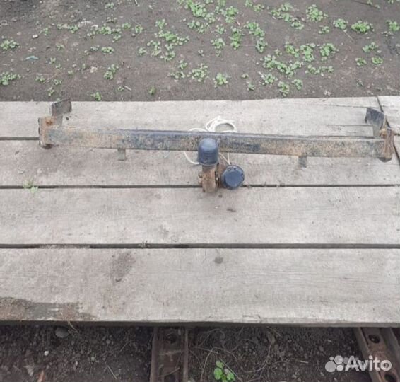 Фаркоп на Kia rio