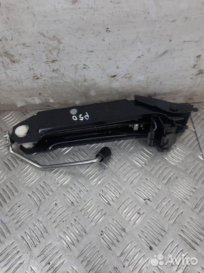 Домкрат Volkswagen Golf хэтчбэк 1.9 2007